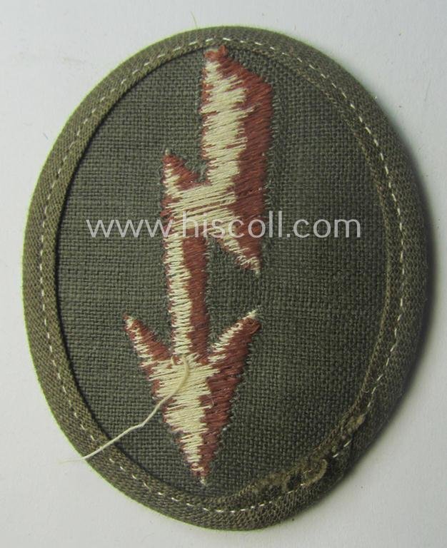 WH (Heeres) 'tropical-styled', trade- and/or special-career insignia (or: 'Signal Blitz') as was intended for a soldier who served within the: 'Kradschützenbtle. der Pz. Div. u. Inf. Divisione (mot.)' — image 2