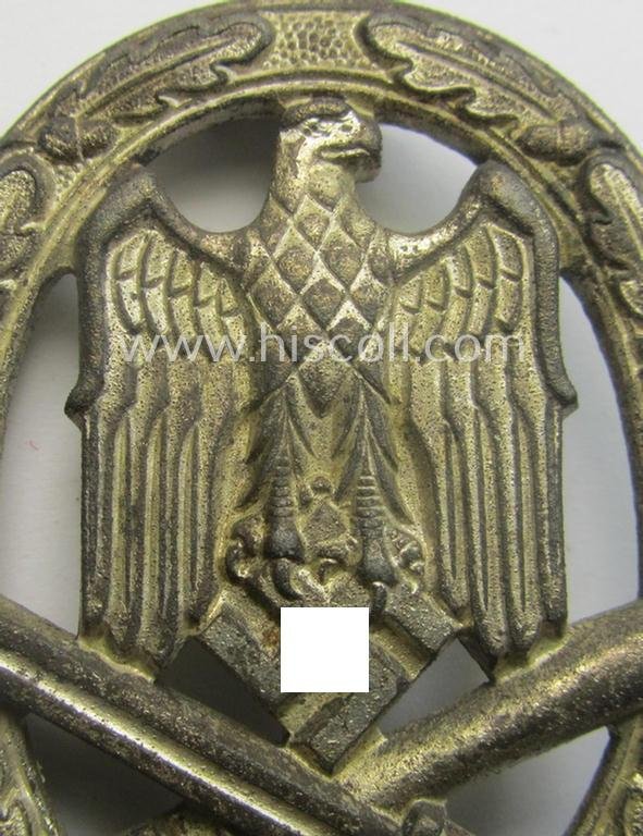 'Allgemeines Sturmabzeichen' being a detailed albeit unmarked example (of the 'long-barrel-hinge'-variant!) as executed in 'Feinzink' as produced by the: 'Steinhauer & Lück'-company — image 2