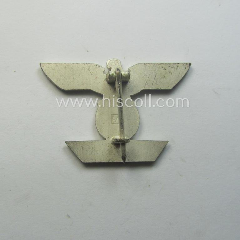 'Wiederholungsspange zum EK I.Kl.' (or: bar to the WWI IC 1st class) being a typical, maker- (ie. 'L/11'-) marked example as was produced by the maker (ie. 'Hersteller') named: 'Wilh. Deumer' — image 3