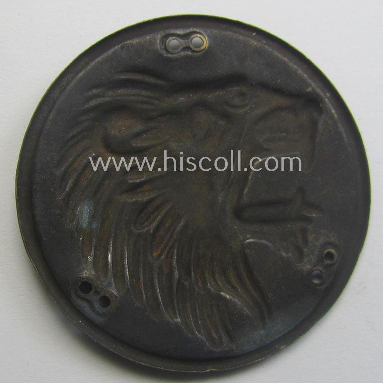 'Freikorps'- (ie. 'Ritter von Epp'-) related sleeve-diamond device (ie.: 'Auflage für den Ärmelraute') showing a detailed illustration of a: 'Löwenkopf' — image 2