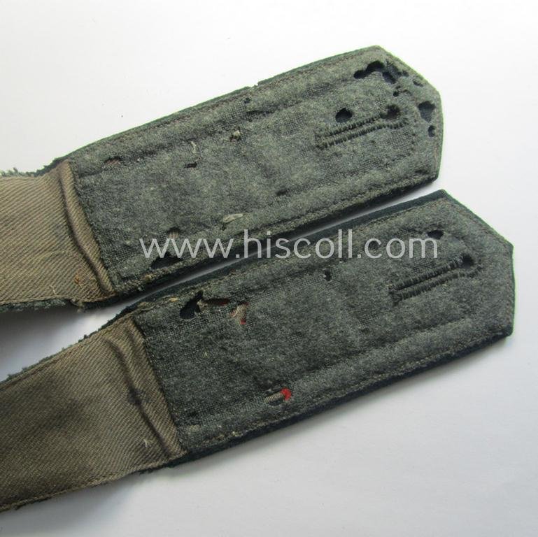 Minimally moth-damaged pair of WH (Heeres), neatly 'cyphered' ('M36'- ie. 'M40'-pattern and/or pointed-style) NCO-type shoulderstraps for an: 'Unterwachtmeister des Artillerie-Rgts. 34' — image 4