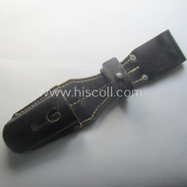 Genuine-leather-based- and/or black-coloured, 'standard-pattern' (and I deem later-war-period) WH (Heeres, Waffen-SS, Luftwaffe etc.) so-called: K98 bayonet-frog (ie. 'Tragetasche o. Koppelschuh') being a maker-marked (ie. 'RbN.'-numbered) example — image 5