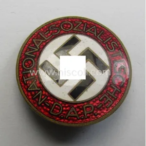 'N.S.D.A.P. - Parteiabzeichen' showing the makers'-designation: 'RzM' and/or: 'M1/127'