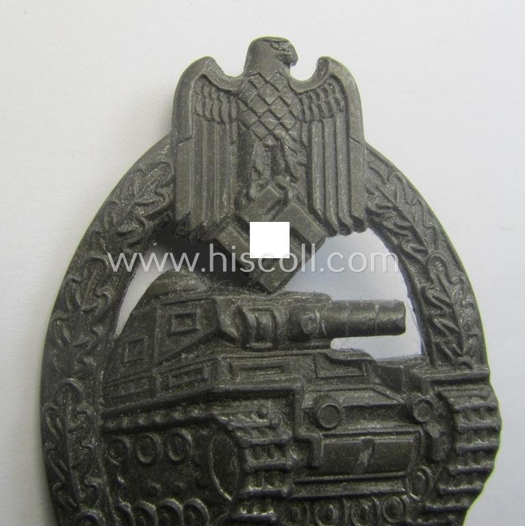 'Panzerkampfabzeichen in Bronze', being a maker- (ie. 'RS'-) marked version as executed in zinc- (ie. 'Feinzink'-) being a so-called: 'Thin Maker Mark'-variant as was produced by the: 'Rudolf Souval'-company — image 2