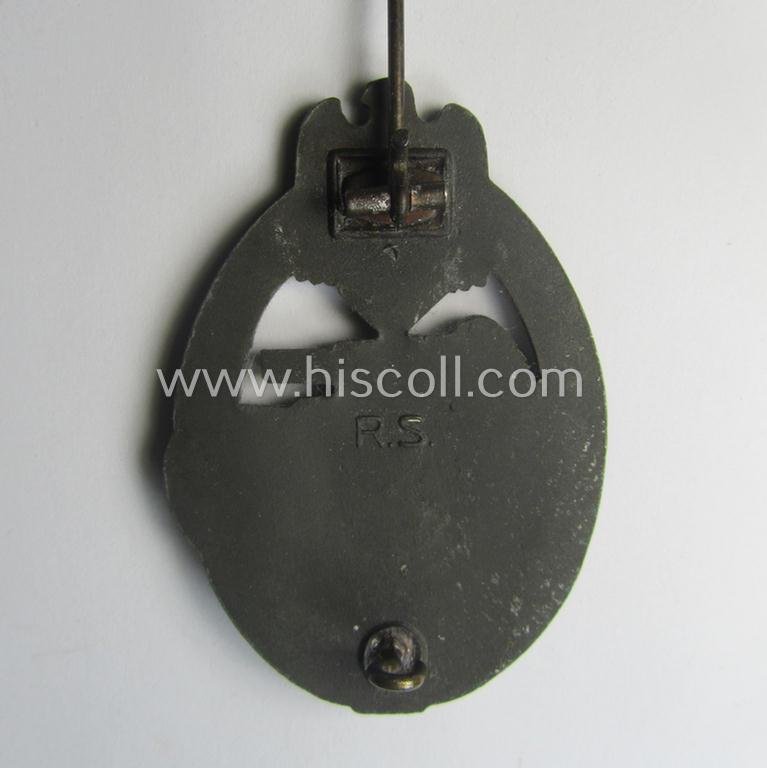'Panzerkampfabzeichen in Bronze', being a maker- (ie. 'RS'-) marked version as executed in zinc- (ie. 'Feinzink'-) being a so-called: 'Thin Maker Mark'-variant as was produced by the: 'Rudolf Souval'-company — image 5