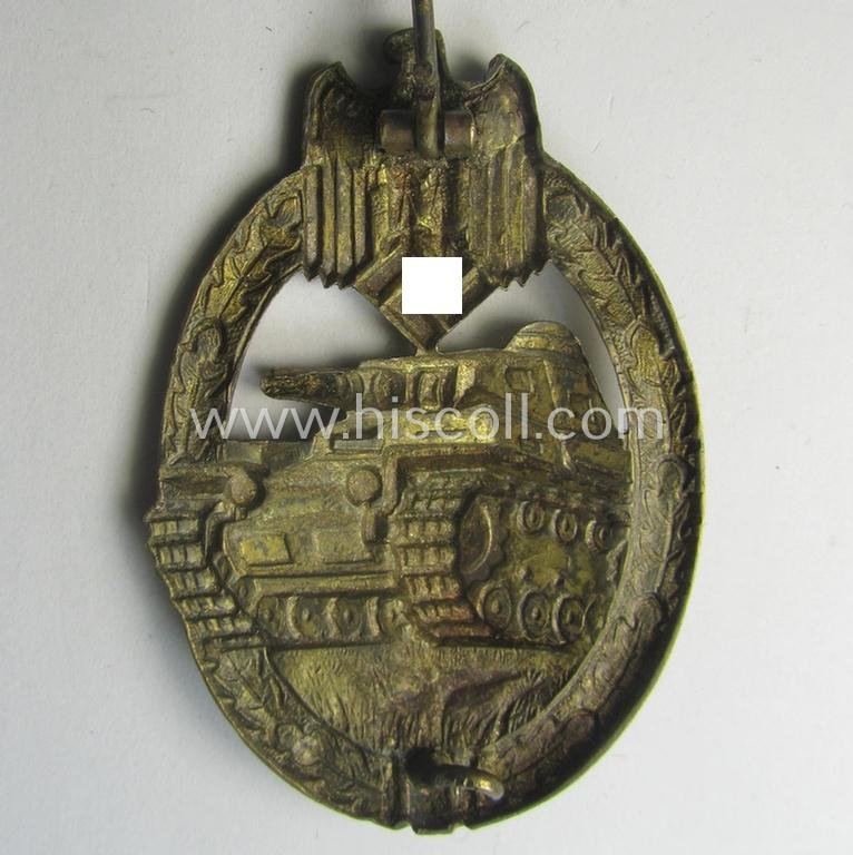 Superb, 'Panzerkampf-Abzeichen in Bronze' being a (typical!) unmarked, 'Buntmetall'-based- and/or 'hollow-back'-specimen as was produced by the: 'Karl Würster'-company — image 5