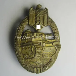 Superb, 'Panzerkampf-Abzeichen in Bronze' being a (typical!) unmarked, 'Buntmetall'-based- and/or …