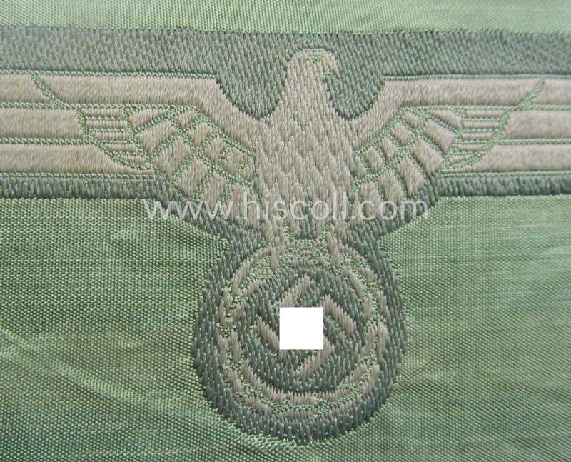 WH (Heeres) breast-eagle in 'BeVo'-weave-pattern — image 2