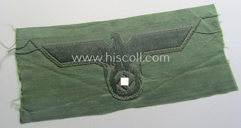 WH (Heeres) breast-eagle in 'BeVo'-weave-pattern — image 3