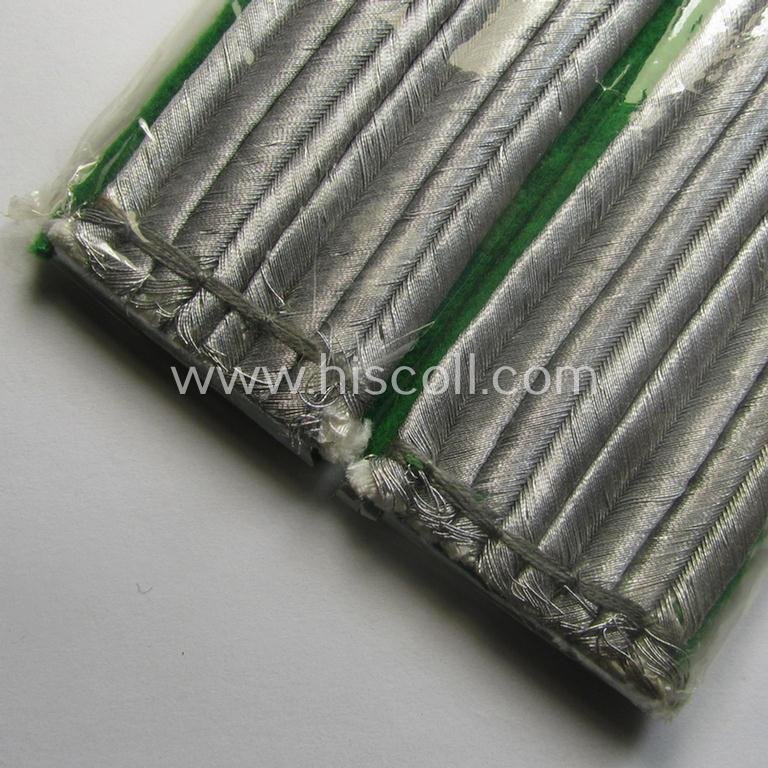 Interesting - and 'virtually mint ie. unissued'! - pair of WH (Heeres), officers'-type shoulderboards: 'Leutnant der Jäger- o. Gebirgsjäger-Trpn.' — image 2