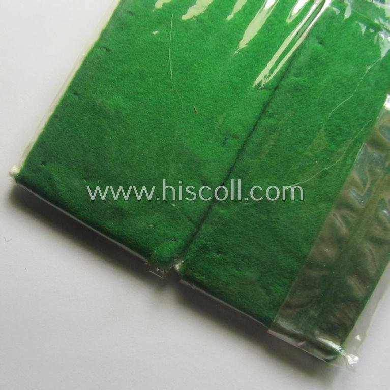 Interesting - and 'virtually mint ie. unissued'! - pair of WH (Heeres), officers'-type shoulderboards: 'Leutnant der Jäger- o. Gebirgsjäger-Trpn.' — image 4