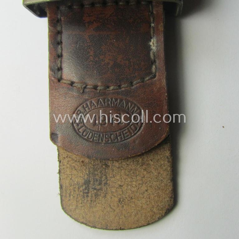 'Virtually mint', 'standard-issue'-pattern, WH (Heeres) field-grey-toned- and/or steel-based belt-buckle being a non-maker-marked example that comes mounted onto its 'B. Haarmann'-marked and/or '1941'-dated tab — image 5