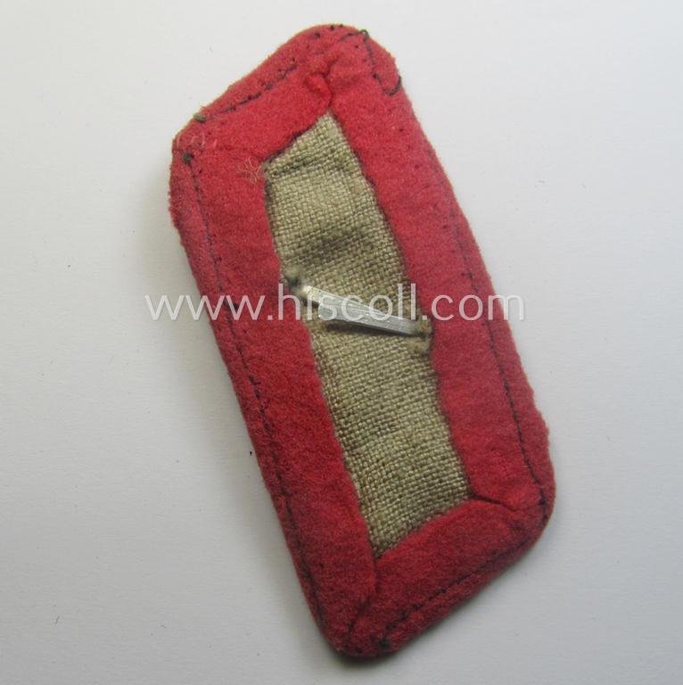 Early- (ie. mid-) war-period - albeit regrettably single! - WH (Heeres) black-coloured, woolen-based- and/or bright-pink-piped: 'Panzer'-collar-tab having an aluminium based 'Totenkopf' (ie. skull) attached — image 3
