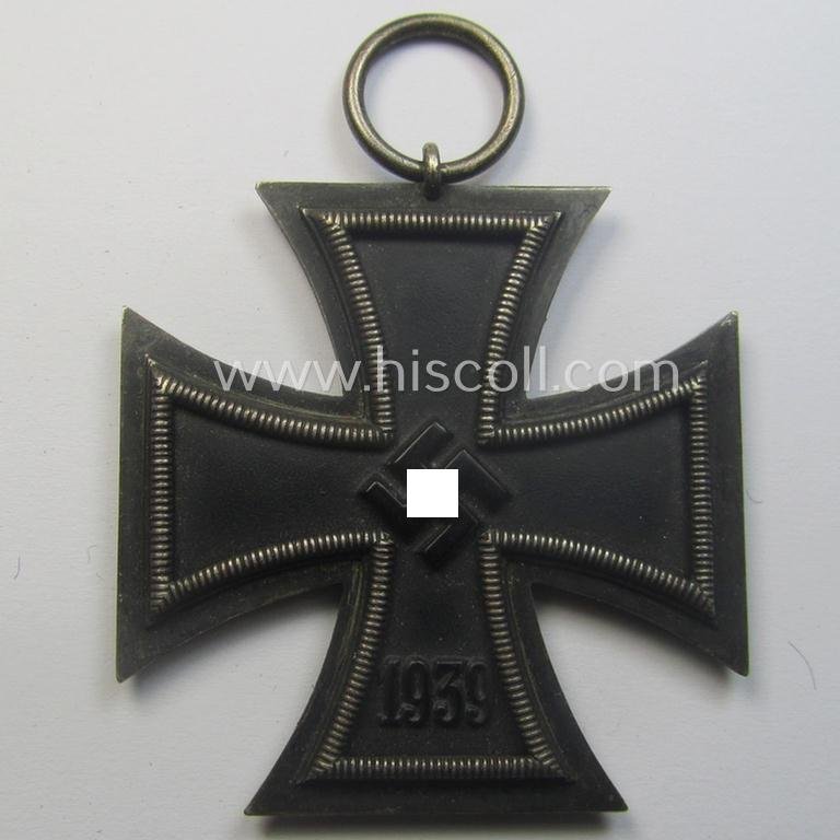 Superb - and truly rarely encountered! - 'Eisernes Kreuz 2. Klasse' (ie. Iron Cross 2nd Class) being a so-called: 'Übergrösse'-variant (ie. 'over-sized' ie. 47 mm. sized-example) as was produced by the: 'Frank u. Reif'-company — image 2
