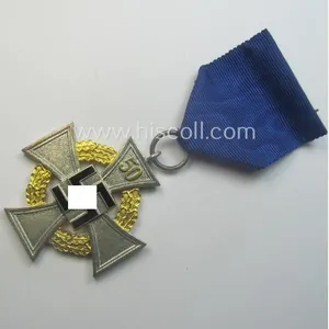 Minimally worn 'Treuedienst Ehrenzeichen' being of the so-called: 'Sonderstufe' as …