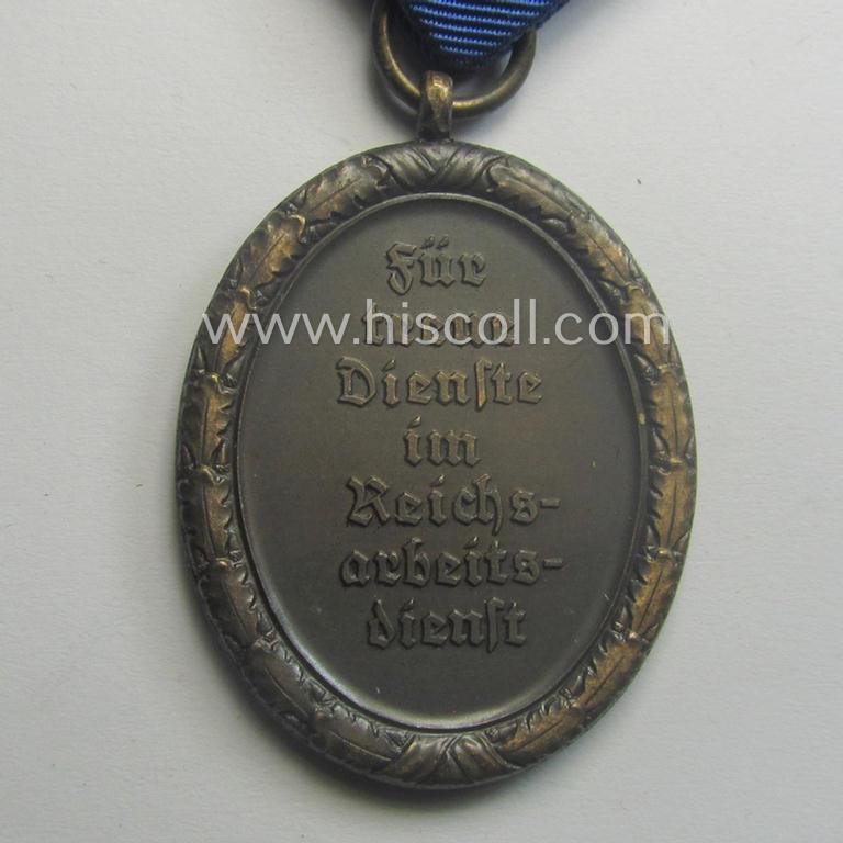 RAD (ie.'Reichsarbeitsdienst') so-called: 'Dienstauszeichnung 4. Stufe für Männer' (as was intended for 4 years loyal-service) that comes stored in its (scarcely seen and equally very nicely preserved!) light-brown-coloured box ie. etui — image 4