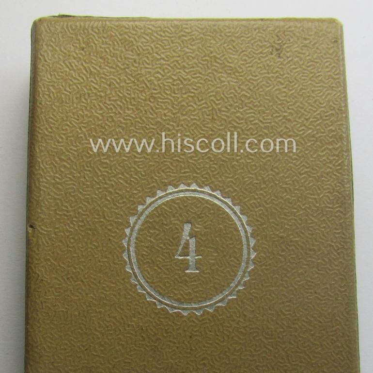 RAD (ie.'Reichsarbeitsdienst') so-called: 'Dienstauszeichnung 4. Stufe für Männer' (as was intended for 4 years loyal-service) that comes stored in its (scarcely seen and equally very nicely preserved!) light-brown-coloured box ie. etui — image 7