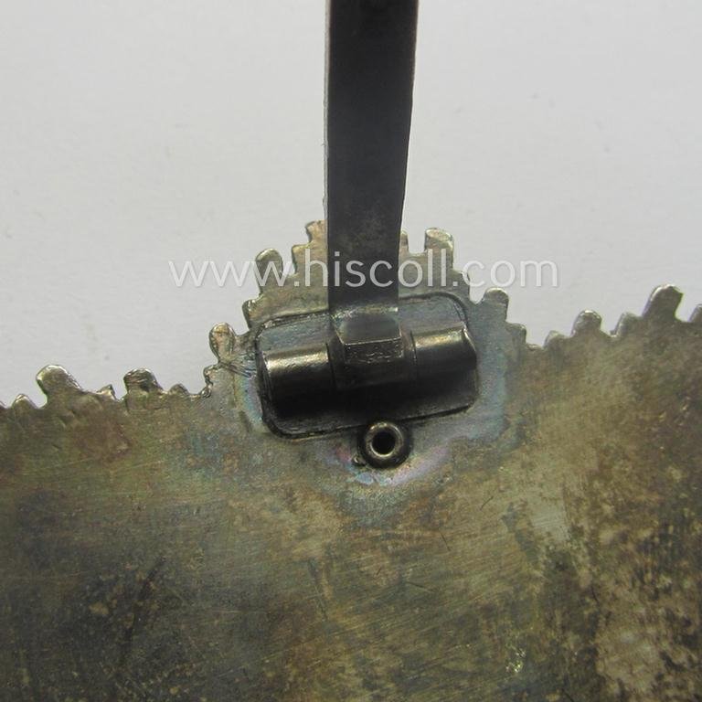 Attractive, neatly maker- (ie. '20'-marked-) example of WH (Heeres, LW etc.) 'Deutsches Kreuz im Gold' (or DKiG) being a (regular- ie. 'light-weight') piece that was produced by the: 'C.F. Zimmermann'-company — image 7