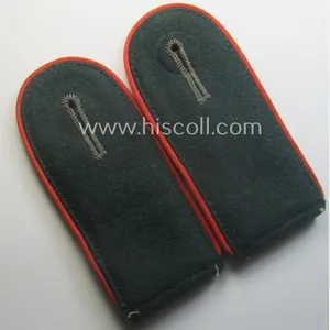 Pair of so-called: 'M40'-pattern, WH (Heeres) EM-type shoulderstraps: 'Sld. der …