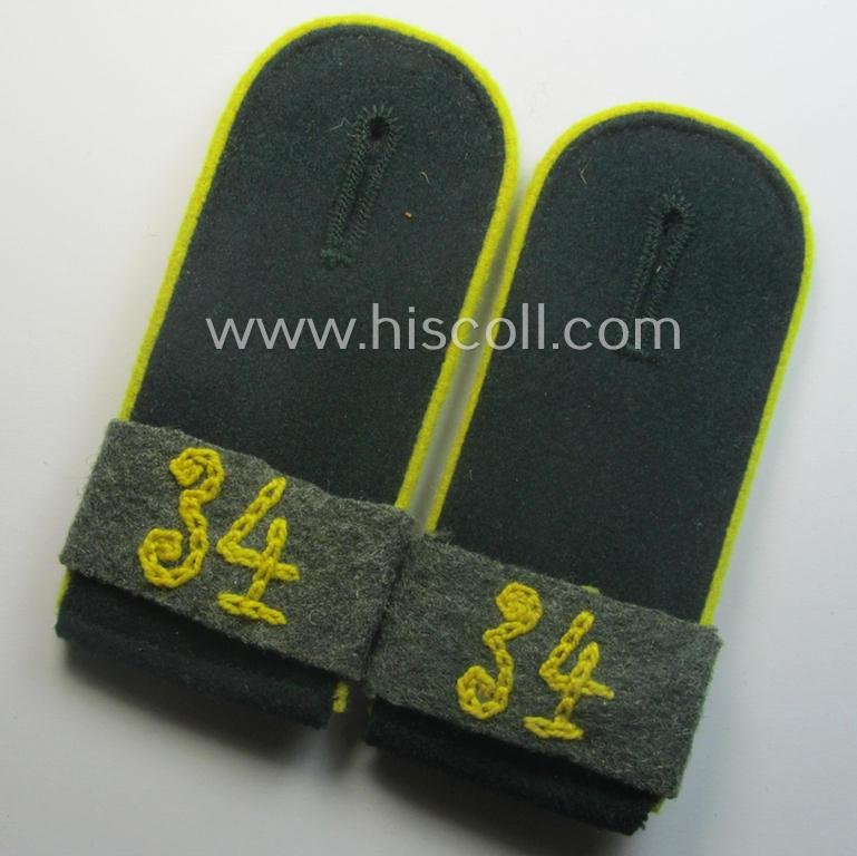 Pair of WH (Heeres) 'M40'-pattern, EM-type shoulderstraps that came with its accompanying 'Überschube'-pair: 'Soldat des Infanterie-Divisions-Nachrichten-Abtlgs. 34'
