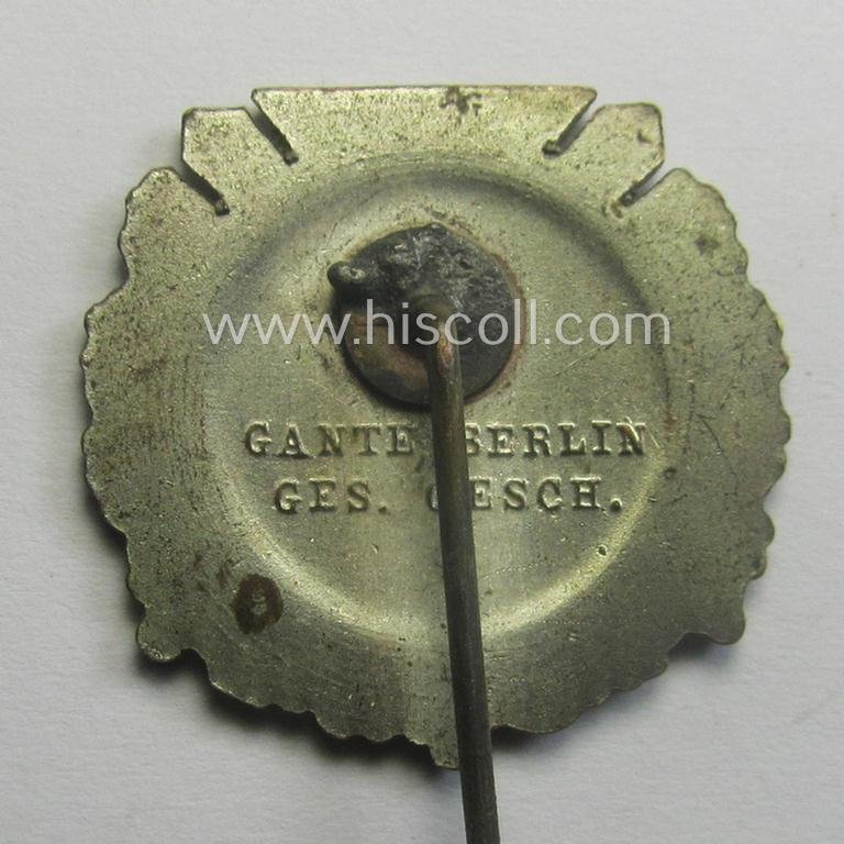 Membership lapel-pin (or: 'Mitgliedsabzeichen') aka: 'Silberne Ehrennadel für 10 Jahre Mitgliedschaft im Reichstreubund ehemaliger Berufssoldaten (o. RTB)' being a maker- (ie. 'Gante - Berlin'-) marked example — image 4