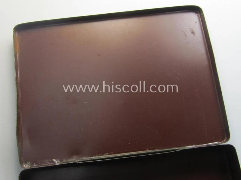 'Standard-issue'-type, (I deem) WH medical-related and/or field-grey-coloured box 'Buchse' (ie. container) being an undamaged example that shows the text: 'Tabletten' on its top — image 3