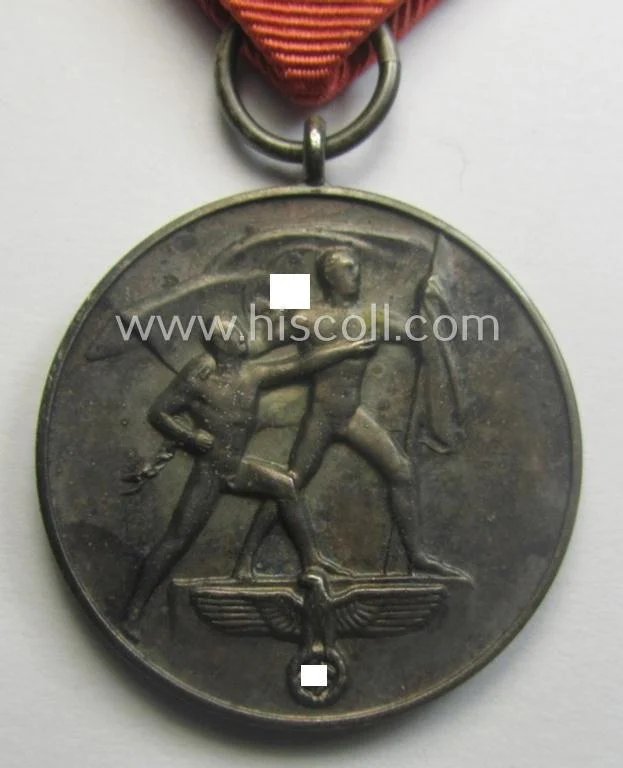 WH Austrian-occupation- (ie. 'Anschluss'-) medal: '13. März 1938' being a very attractive (albeit somewhat tarnished) example that comes stored in its bright-red-coloured- and/or typical non-maker-marked etui as issued — image 10
