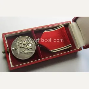 WH Austrian-occupation- (ie. 'Anschluss'-) medal: '13. März 1938' being a …