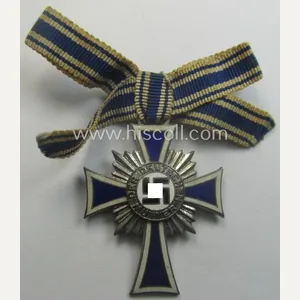'Ehrenkreuz der deutschen Mutter - zweite Stufe' (or: silver-class mothers'-cross) …