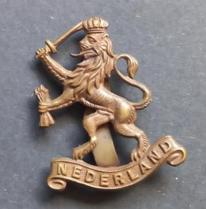 A attractive Free Dutch Forces Officers (British made Gaunt London …