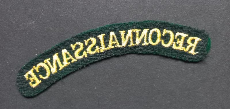 A attractive and nicely embroided Reconnaissaince shoulder title with a so called 'serif type' lettering — image 2