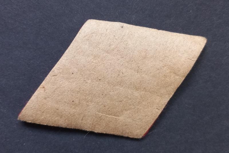 A superb (British made with paper backing) 1st Canadian Corps (HeadQuarters & Miscellaneous) shoulder formation patch — image 2