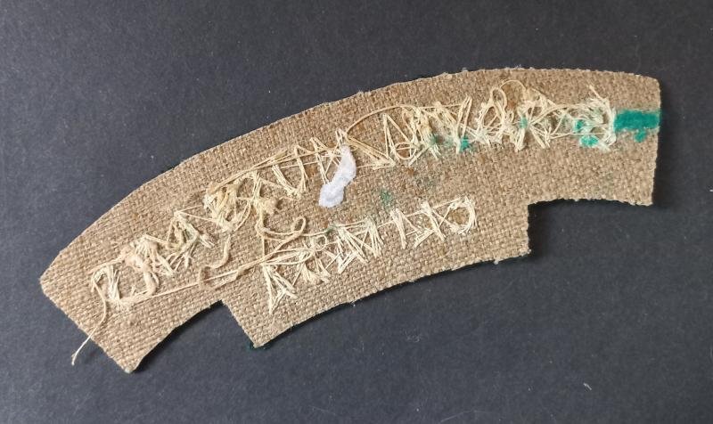 A very attractive (British made Officers type ?) 6 Royal Hussars Canada embroided with bullion shoulder title — image 2