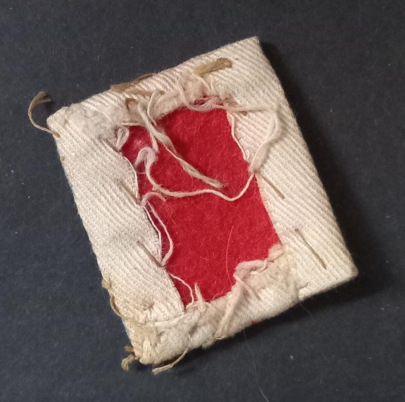 A attractive - difficult to find - printed (British made) Czech Independent Armoured Brigade Group formation sign — image 2