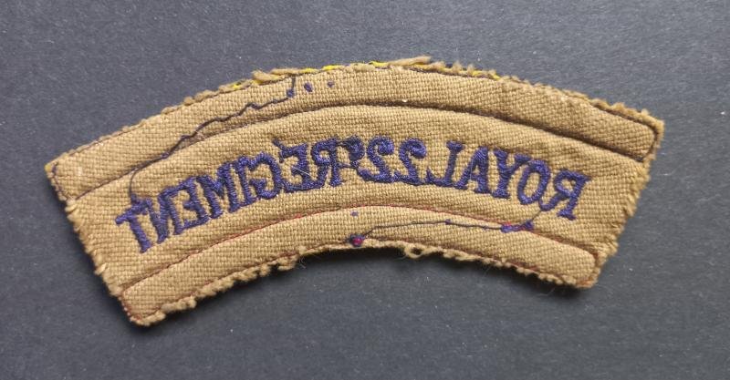 A attractive British made Canadian Royal 22e Regiment embroided shoulder title — image 2