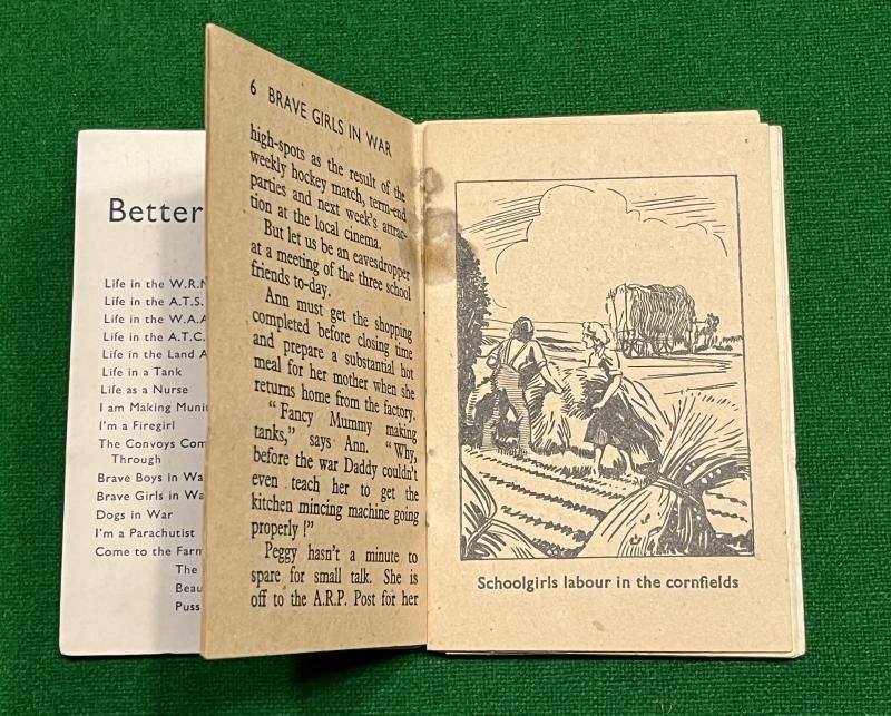 Children's miniature book ' Brave Girls in War '. — image 4