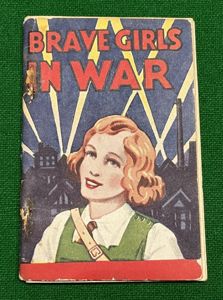 Children's miniature book ' Brave Girls in War '.