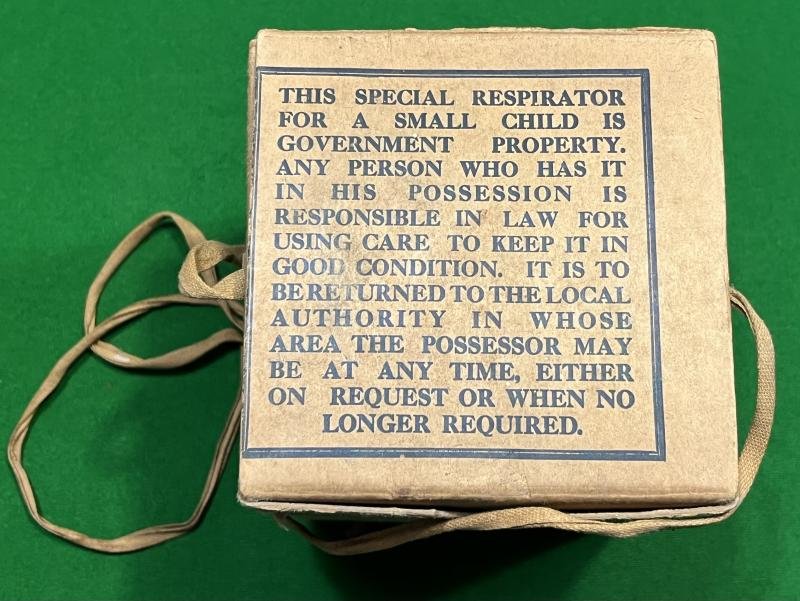 Small Child's ' Mickey Mouse ' Respirator. — image 3