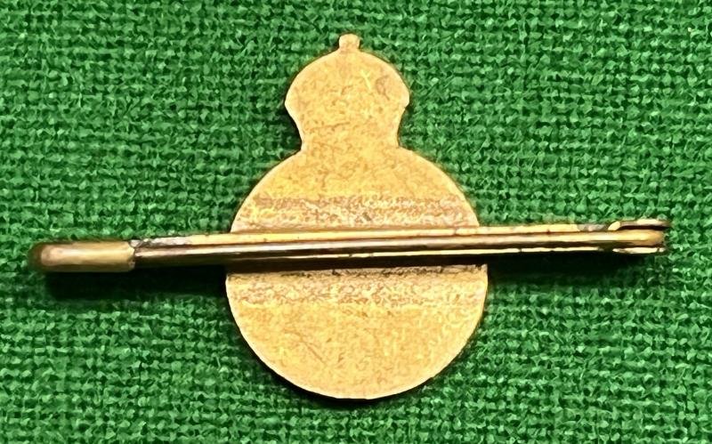 WLA gilt and enamel tie pin. — image 2
