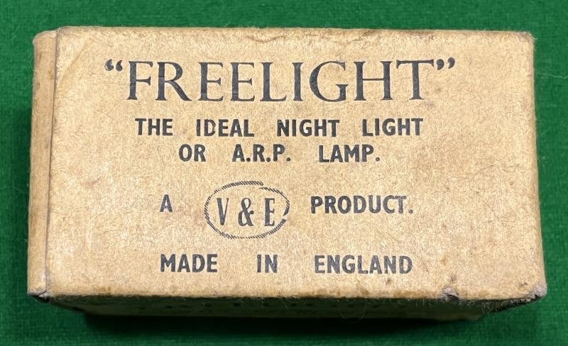 Boxed ' Freelight ' A.R.P. Lamp. — image 3