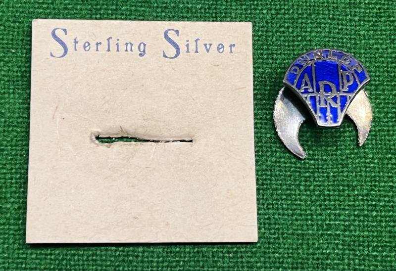 Boxed Dunlop ARP lapel badge. — image 2