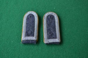 Luftwaffe Shoulder Straps.