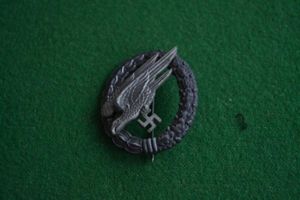 Luftwaffe Paratrooper Badge.