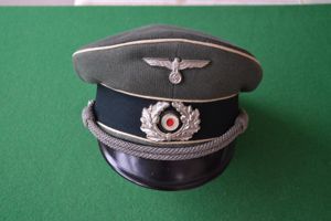 Army Officer/NCO's Peaked Cap.