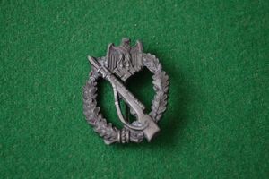 Infantry Assault Badge.