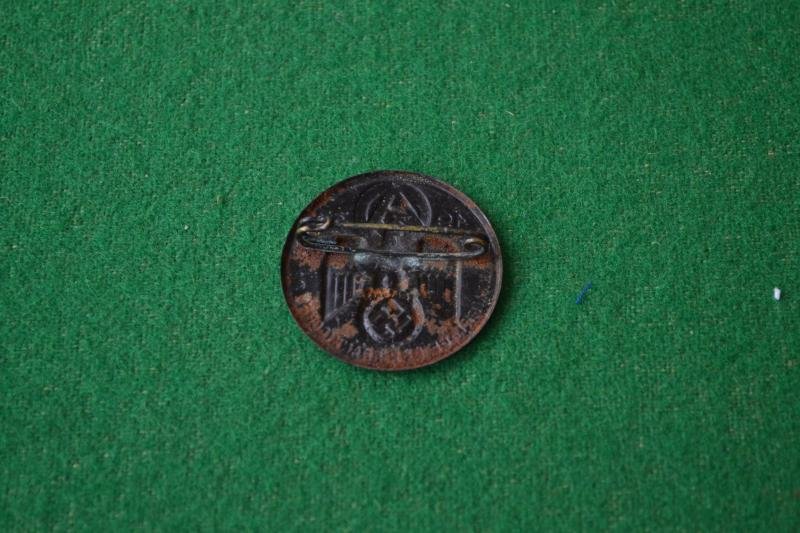 Rally Badge. — image 2