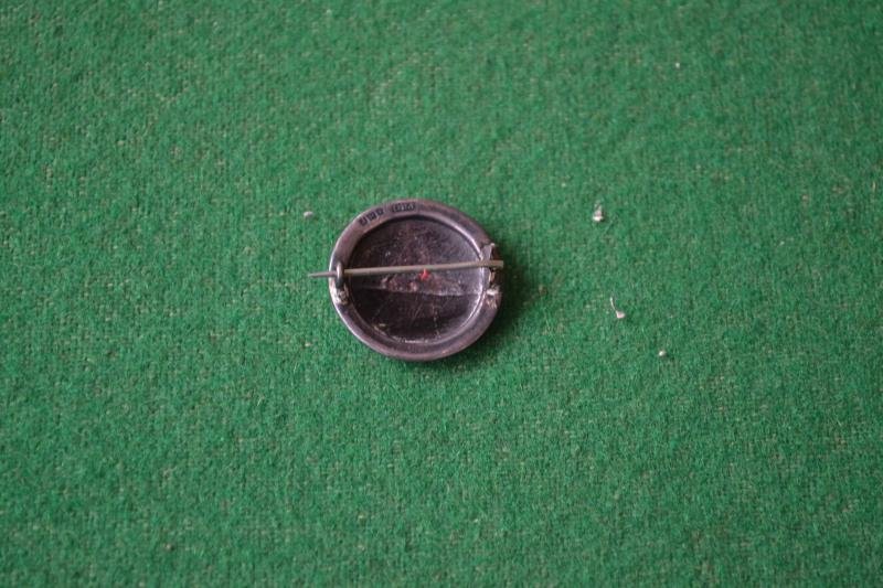 Royal Artillery Sweetheart Badge. — image 2