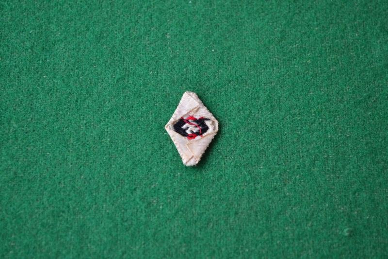 HJ Cap Badge. — image 2