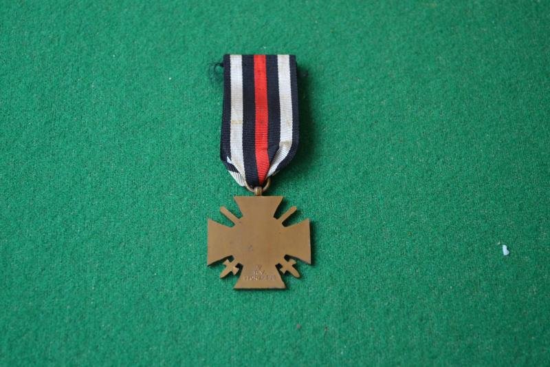 Cross of Honour With Swords. — image 2