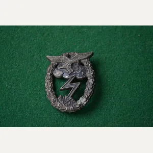 Luftwaffe Ground Assault Badge.